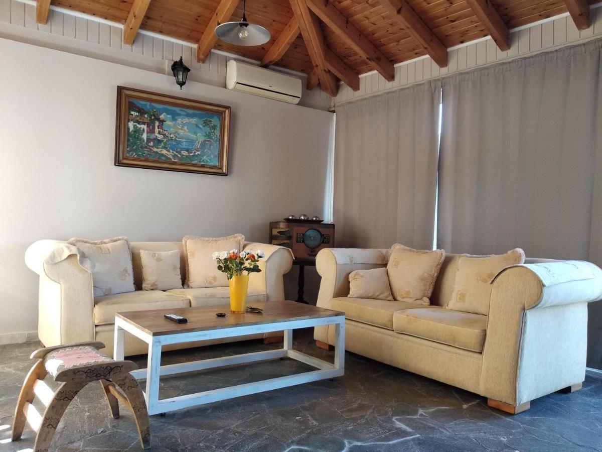 Alternative Country House 10 Minutes From Athens Airport Artemida  Ngoại thất bức ảnh